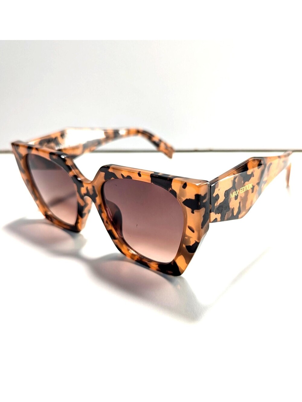 Max Edition Squared Butterfly Oversize Cat Eye Retro Sunglasses Amber Tortoise